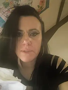 Sosso19squirt live sex cam