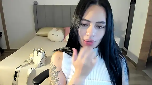 your_babydoll_'s cam snapshot