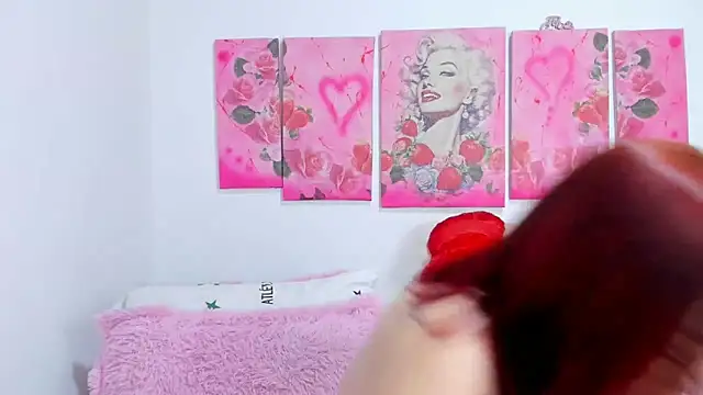 fresahot2024's cam snapshot