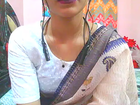 Silver_Queen07's cam snapshot