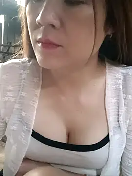 Lily-ross22 live sex cam