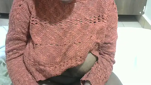 HoneyExtasyXo_'s cam snapshot