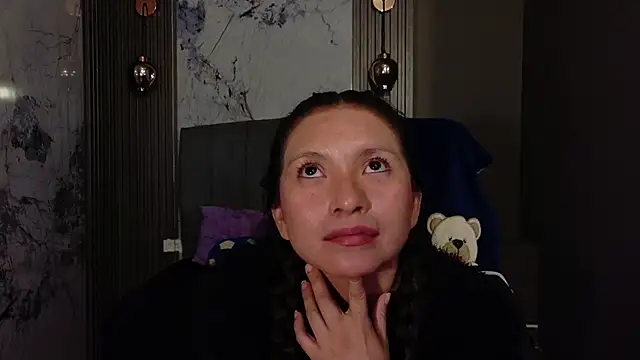 Cloe16_'s cam snapshot