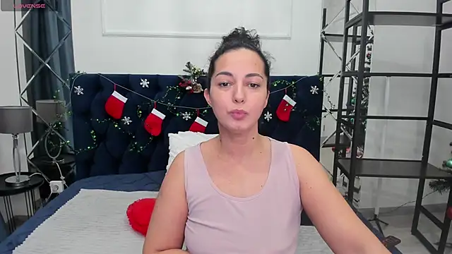 Linda_Insatiable's cam snapshot