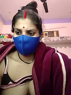 Maahi-Queen's cam snapshot