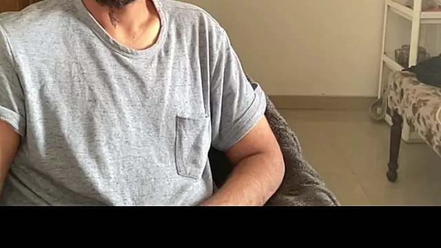 MakeMeAwareAah's cam snapshot