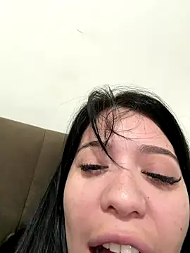 kiarafonseca_'s cam snapshot