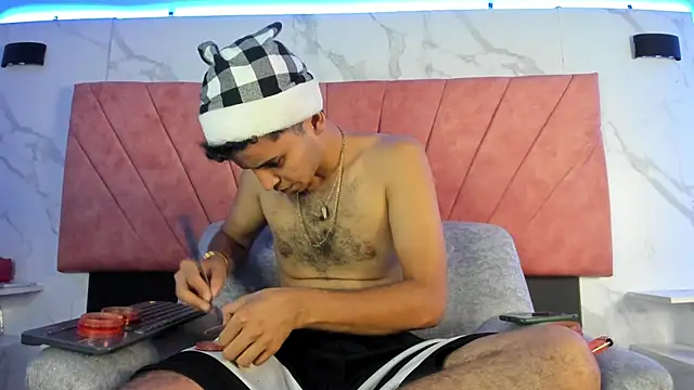 HellAndDante_'s cam snapshot