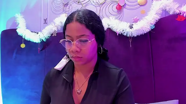 Sofi_Fox_'s cam snapshot