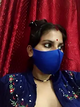 Maahi-Queen's cam snapshot