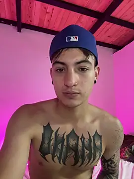 aliensexy live sex cam