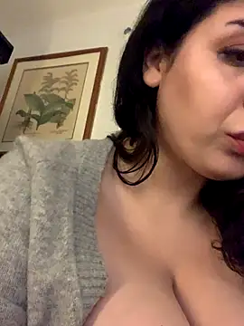 holyeroticss's cam snapshot