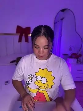 Lucy_wilson5's cam snapshot