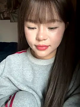 SarahBeii live sex cam