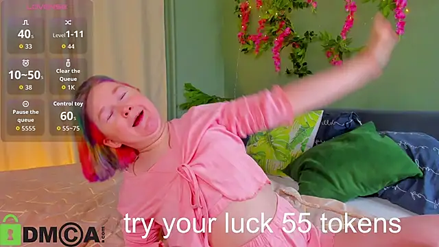 Sara_Robinson's cam snapshot