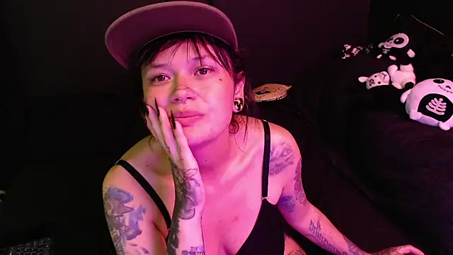 rousstattoo live sex cam