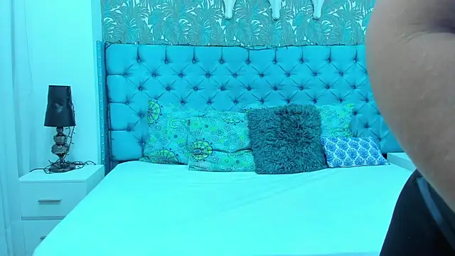 PariisRoa's cam snapshot