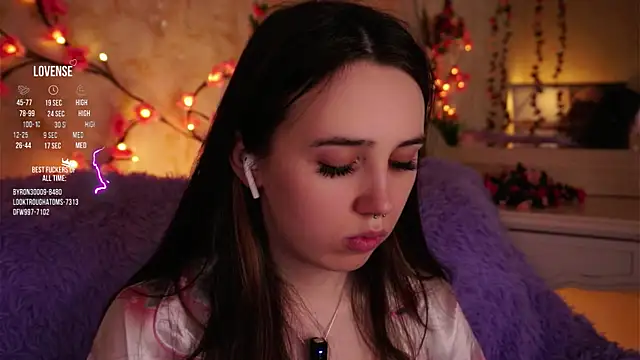 GillianDowdey's cam snapshot