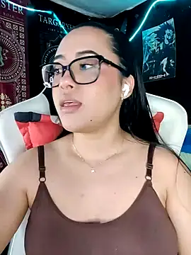 Janna_mnt's cam snapshot