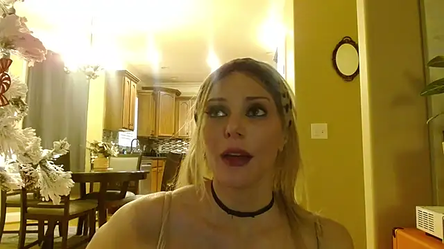 MaliaSkye's cam snapshot