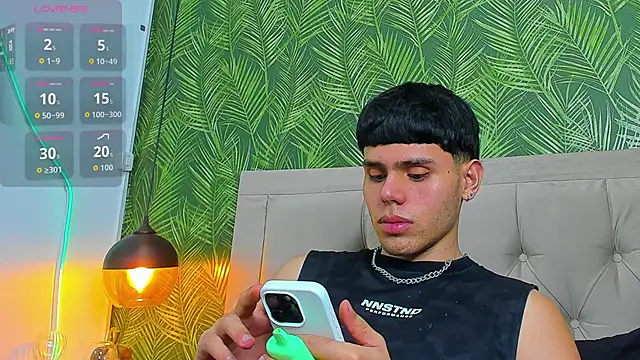 Nathaniel_Park live sex cam