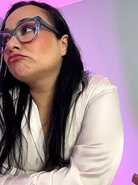 sharon_leone26's cam snapshot