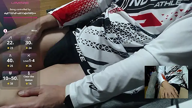 Yasu2000 live sex cam