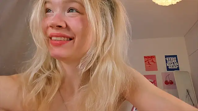 Lily_Young's cam snapshot