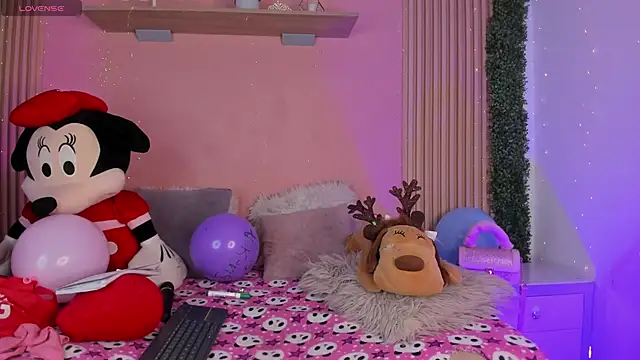 Sofi_cutiee live sex cam