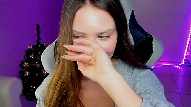 yourArya's cam snapshot