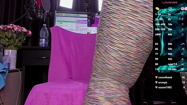 Raissa_sky26's cam snapshot