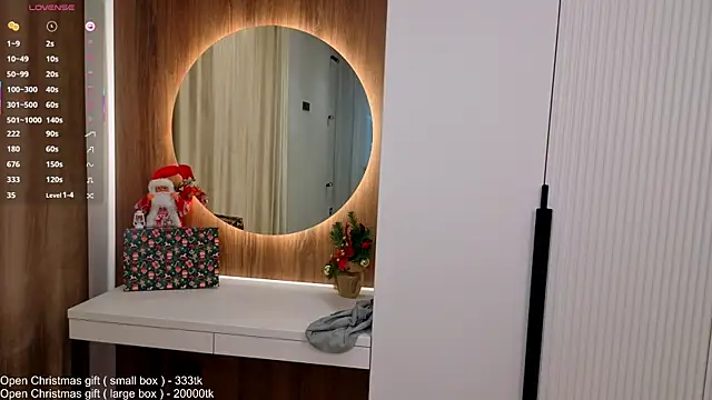 NatishaAlpern's cam snapshot