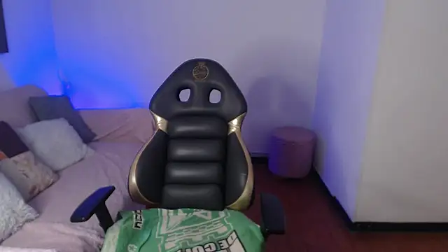 Kitten_Cam's cam snapshot