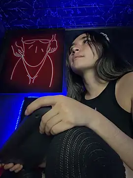 Sophie_LS's cam snapshot