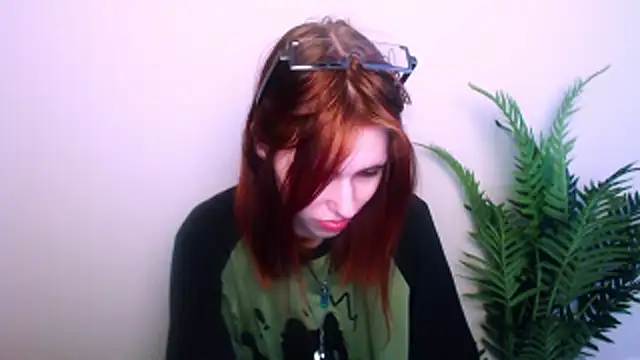 GuessMe___'s cam snapshot