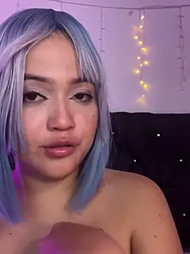 alisson_carolina73's cam snapshot