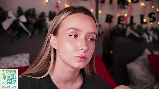 HollisBeckett live sex cam