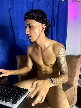 Kriss_Edwards live sex cam