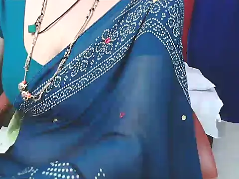 sunitha-3's cam snapshot