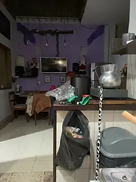 Sophia_Weest99's cam snapshot