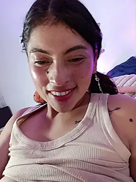 Fox_Roxxan's cam snapshot