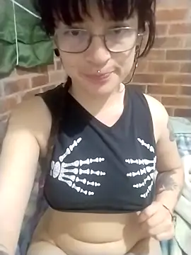 _Alaskamisa's cam snapshot