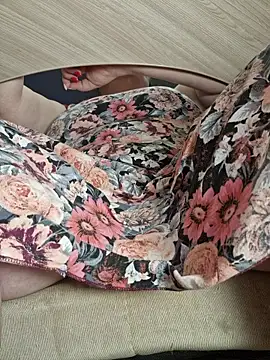 Yes_senia's cam snapshot