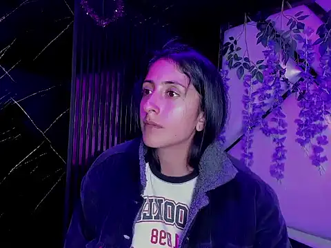 Cameron_cutte's cam snapshot