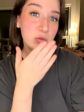 nerdynina live sex cam