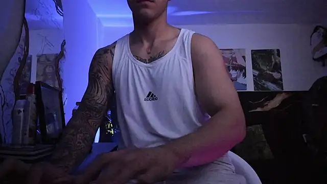 Dominatofstupid's cam snapshot