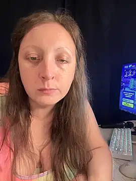 TheFishWife's cam snapshot