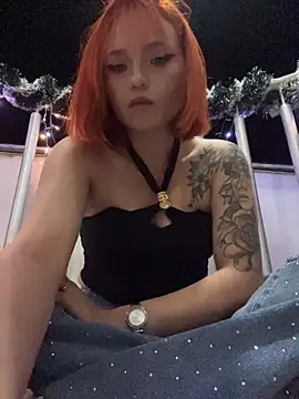 Alysson_LS's cam snapshot