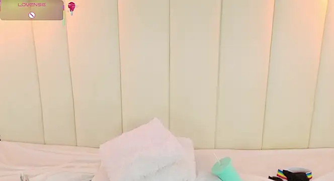 SamantaKane's cam snapshot