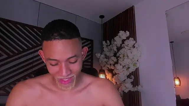 B_Wild's cam snapshot